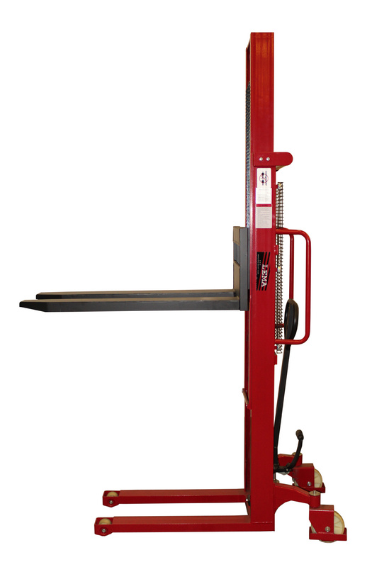 LM 1025