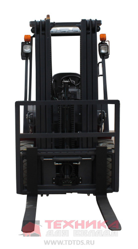 Дизельный погрузчик LEMA  FD 30 DX 33