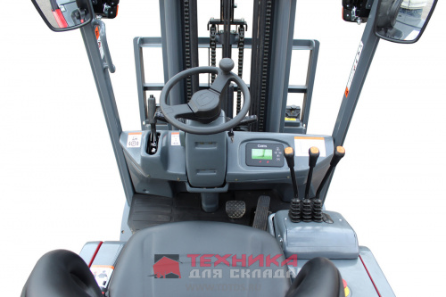 Электрический погрузчик LEMA  FE 30-4F TX55