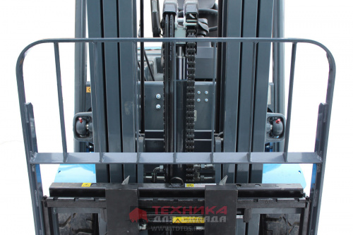 Электрический погрузчик DOLPHINLIFT  DLE 30 TX 60