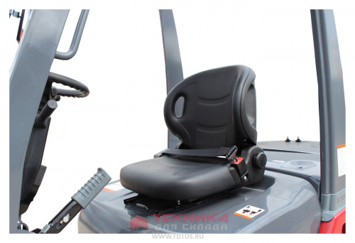 Дизельный погрузчик LEMA  FD 30 DX 33