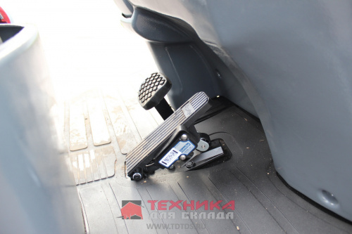 Электрический погрузчик LEMA  FE LI 20-4F DX33