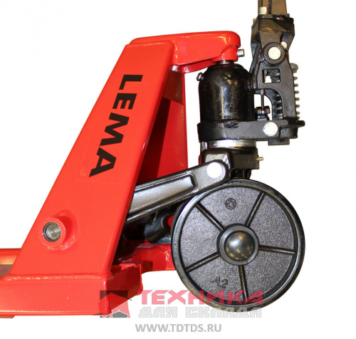 LM 25-1150x550